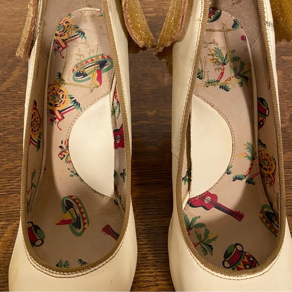 MISS L-FIRE CREAM GOLD ANGEL WINGS PLATFORM PUMP RETRO STYLE WEDGE HEELS - Picture 15 of 16